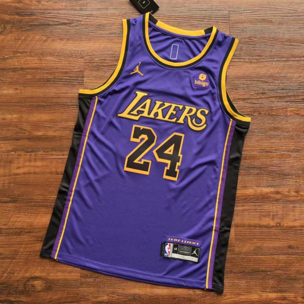 368ACE18-0AB1-47DC-A043-2697915C0E74