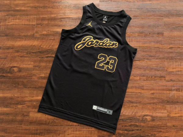 A2DB0672-B4C2-4C36-A179-2C7E92B1DAAD