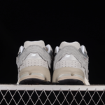 E11BFA6B-D568-46C5-AA47-C2889BCA6E5B