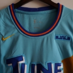 v-tSlCu7kp4